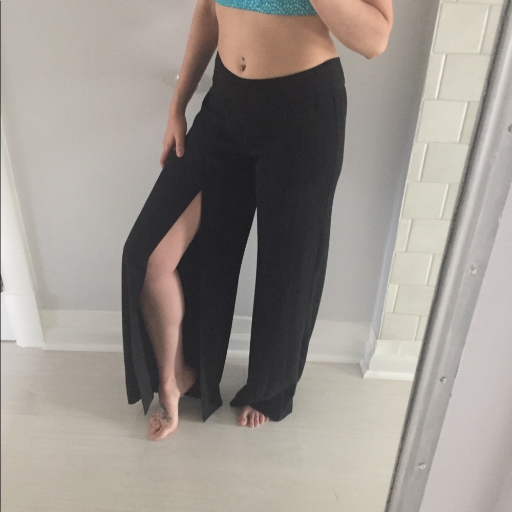 Flowy asymmetric pants